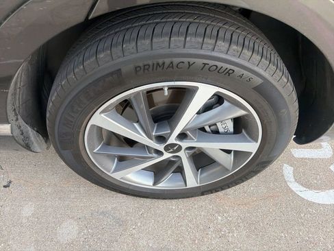 Used 2025 Genesis GV80 3.5T Advanced image 24