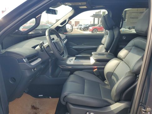 New 2026 Lincoln Navigator Reserve w/ Jet Appearance Package image 12