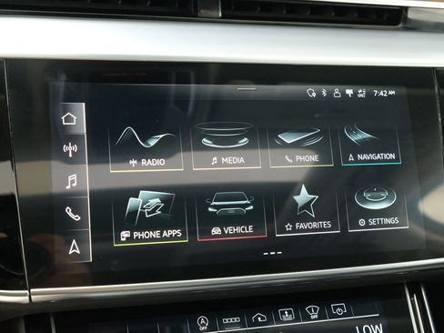 Used 2021 Audi A8 L 4.0T w/ Luxury Package AWD/4WD image 17