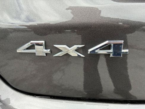 Used 2022 Jeep Compass Limited AWD/4WD image 30