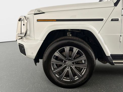 Used 2025 Mercedes-Benz G 550 image 12