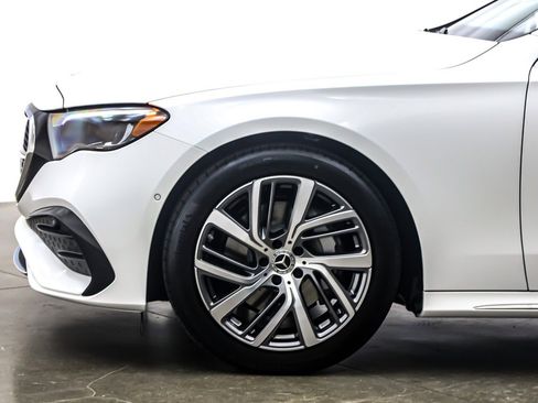 Used 2026 Mercedes-Benz E 350 Sedan image 10