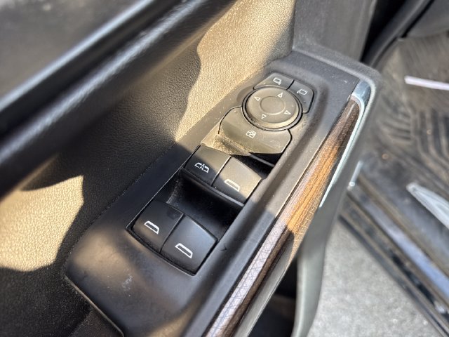 Used 2021 Chevrolet Silverado 1500 RST AWD/4WD image 27
