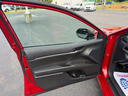 Used 2023 Toyota Camry SE FWD image 24