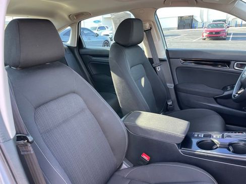 Used 2023 Honda Civic EX image 31