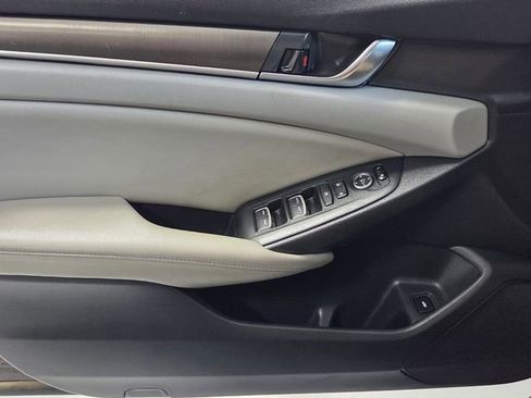 Used 2020 Honda Accord LX image 23