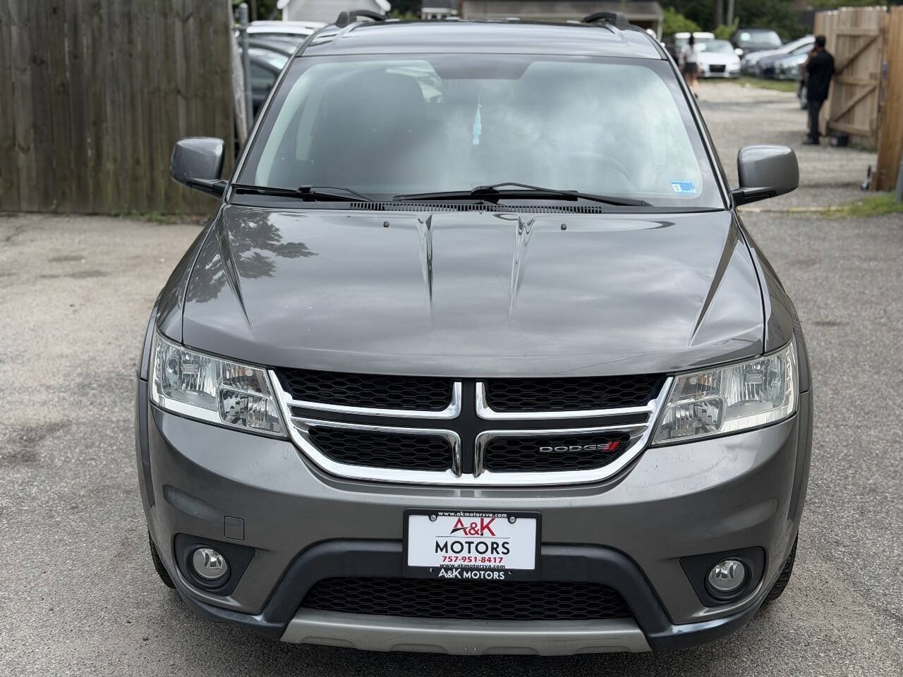 Used 2013 Dodge Journey SXT w/ Popular Equipment Group FWD image 4