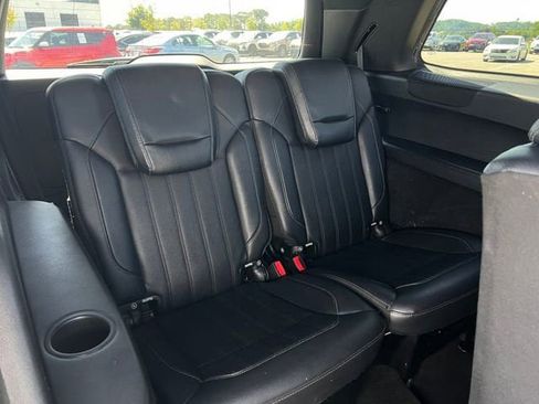 Used 2019 Mercedes-Benz GLS 450 4MATIC image 30