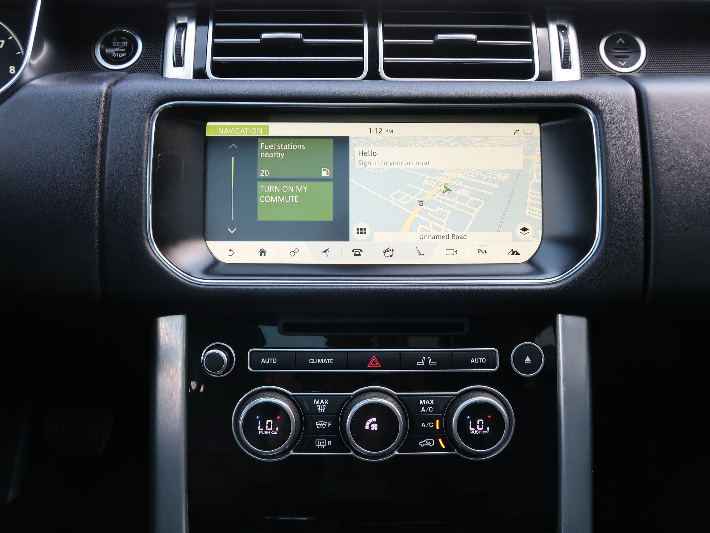 Used 2017 Land Rover Range Rover HSE AWD/4WD image 16