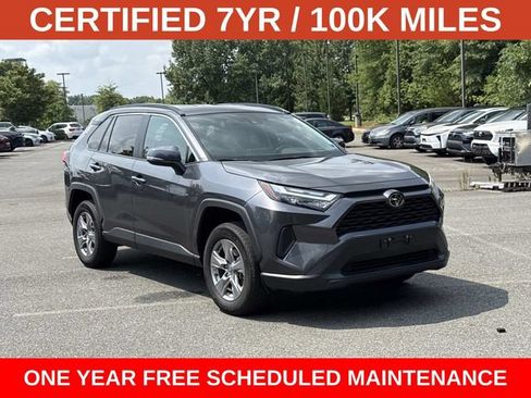 Used 2024 Toyota RAV4 XLE AWD/4WD image 1