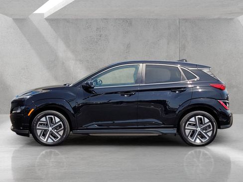Used 2023 Hyundai Kona SEL FWD image 8