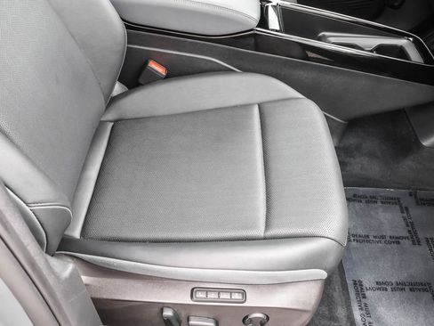 Certified 2023 Volkswagen ID.4 Pro S RWD image 38