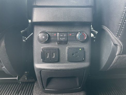Used 2019 Ford Explorer Limited w/ Class III Trailer Tow Package FWD image 15