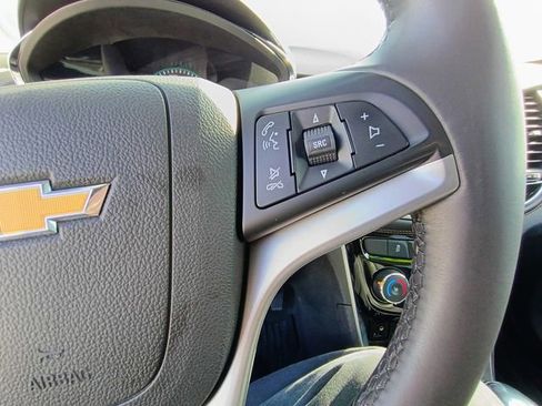 Used 2020 Chevrolet Trax Premier image 28