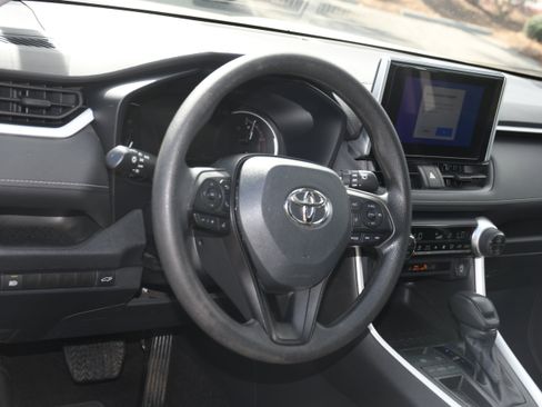 Certified 2023 Toyota RAV4 XLE w/ Convenience Package image 9