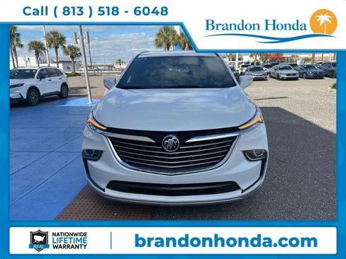 Used 2024 Buick Enclave Premium image 1