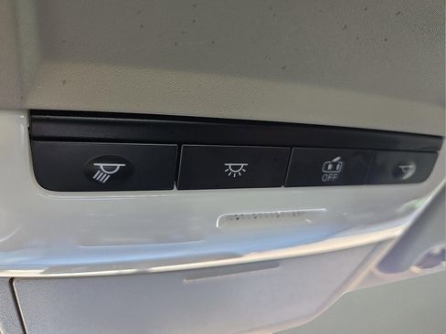 Used 2021 Nissan Sentra SR w/ Lighting Package image 21