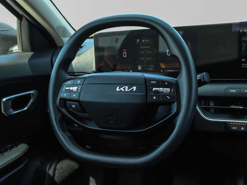 Used 2026 Kia K4 FWD image 14