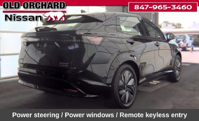Used 2024 Nissan Ariya AWD image 5