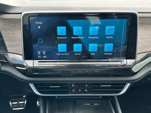 New 2026 Volkswagen Atlas SEL Premium R-Line AWD/4WD image 29