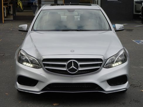 Used 2014 Mercedes-Benz E 350 Sedan image 4