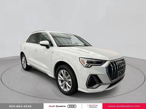 Used 2024 Audi Q3 2.0T Premium Plus AWD/4WD image 5
