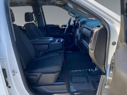 Used 2025 Chevrolet Silverado 1500 Custom AWD/4WD image 15