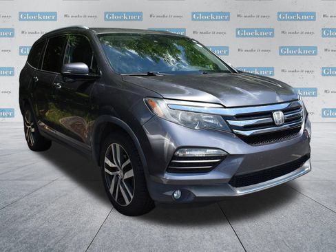 Used 2017 Honda Pilot Touring image 9