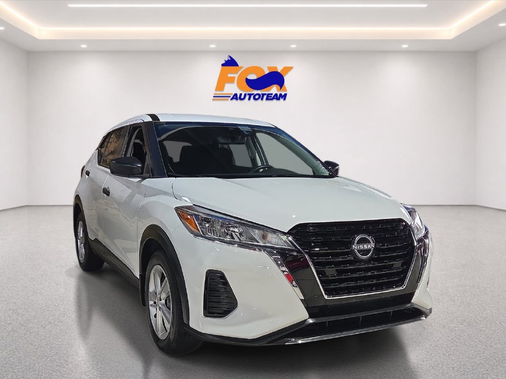 Used 2023 Nissan Kicks S w/ Interior Electronics Package FWD image 5