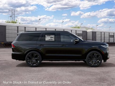 New 2027 Lincoln Navigator Reserve w/ Jet Appearance Package AWD/4WD image 5