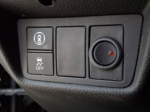 Used 2019 Honda Accord LX image 24