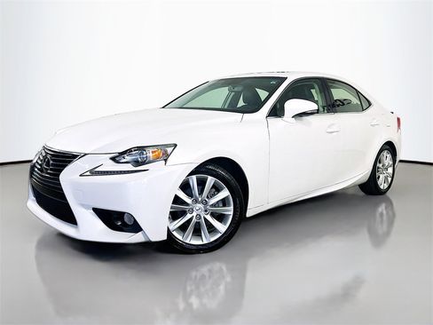 Used 2014 Lexus IS 250 image 3