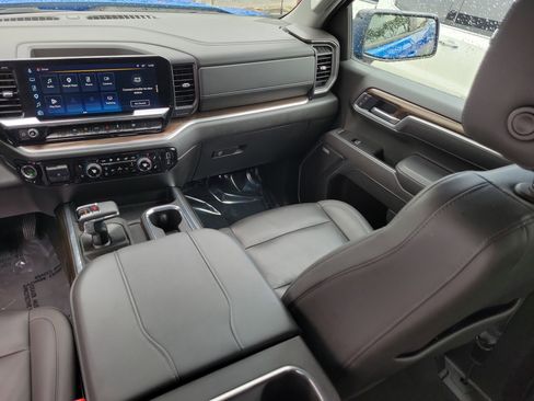 Certified 2025 Chevrolet Silverado 1500 RST w/ Convenience Package II RWD image 18