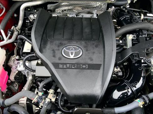 Used 2024 Toyota Grand Highlander Limited image 31