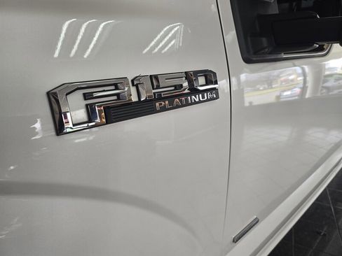 Used 2017 Ford F150 Platinum w/ Technology Package image 28