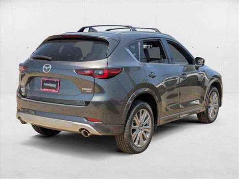 New 2025 MAZDA CX-5 Signature image 2