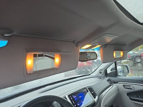 Used 2018 Honda Pilot EX-L image 15