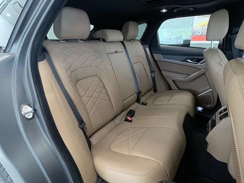 Used 2021 Jaguar F-PACE S AWD/4WD image 24