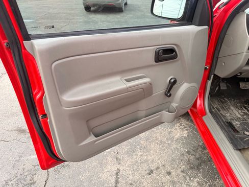 Used 2005 Chevrolet Colorado 2WD Regular Cab w/ Value Leader Package image 10