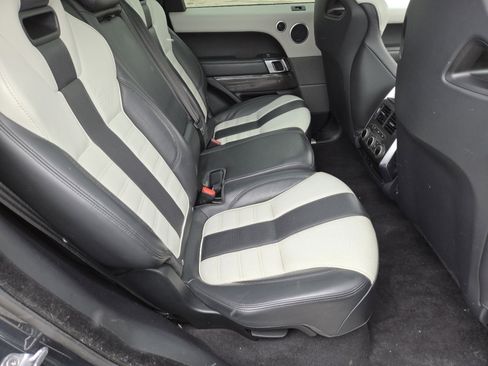 Used 2017 Land Rover Range Rover Sport SVR image 21