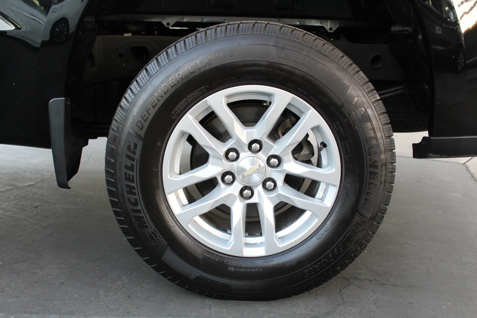 Used 2019 Chevrolet Silverado 1500 LT w/ All-Star Edition RWD image 35