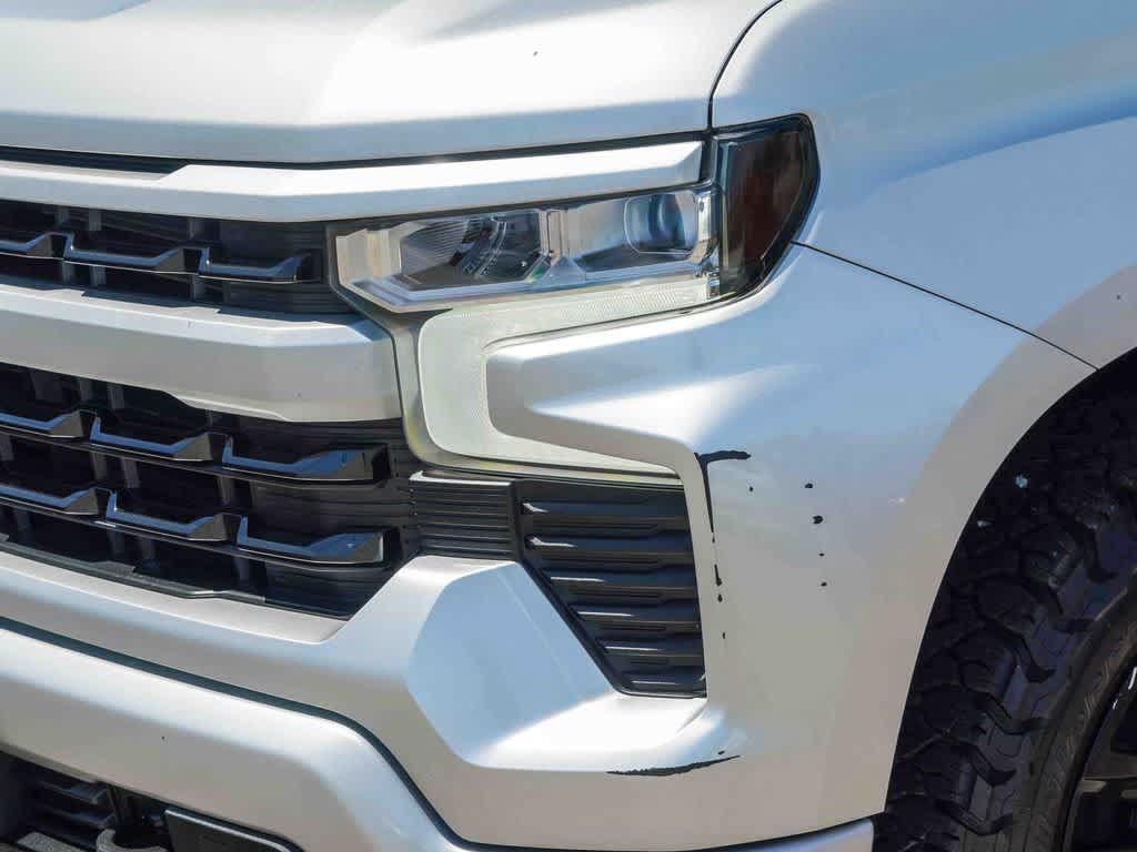 Used 2022 Chevrolet Silverado 1500 RST AWD/4WD image 8
