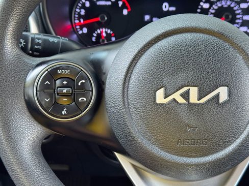Used 2022 Kia Soul LX w/ Technology Package FWD image 19
