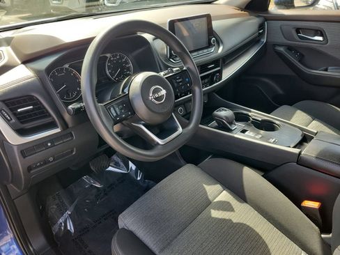 Used 2023 Nissan Rogue SV FWD image 14