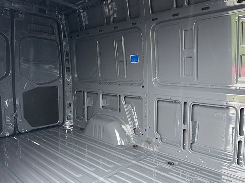 New 2026 Mercedes-Benz Sprinter 2500 image 27