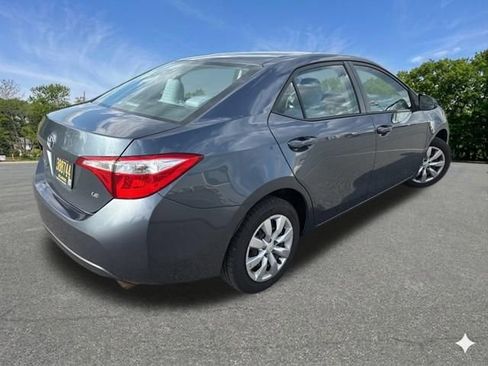 Used 2016 Toyota Corolla LE FWD image 7