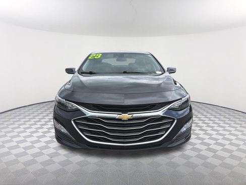 Used 2023 Chevrolet Malibu LT FWD image 2