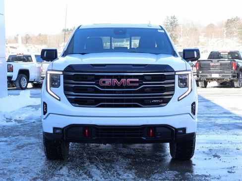 New 2026 GMC Sierra 1500 AT4 w/ AT4 Premium Package AWD/4WD image 9