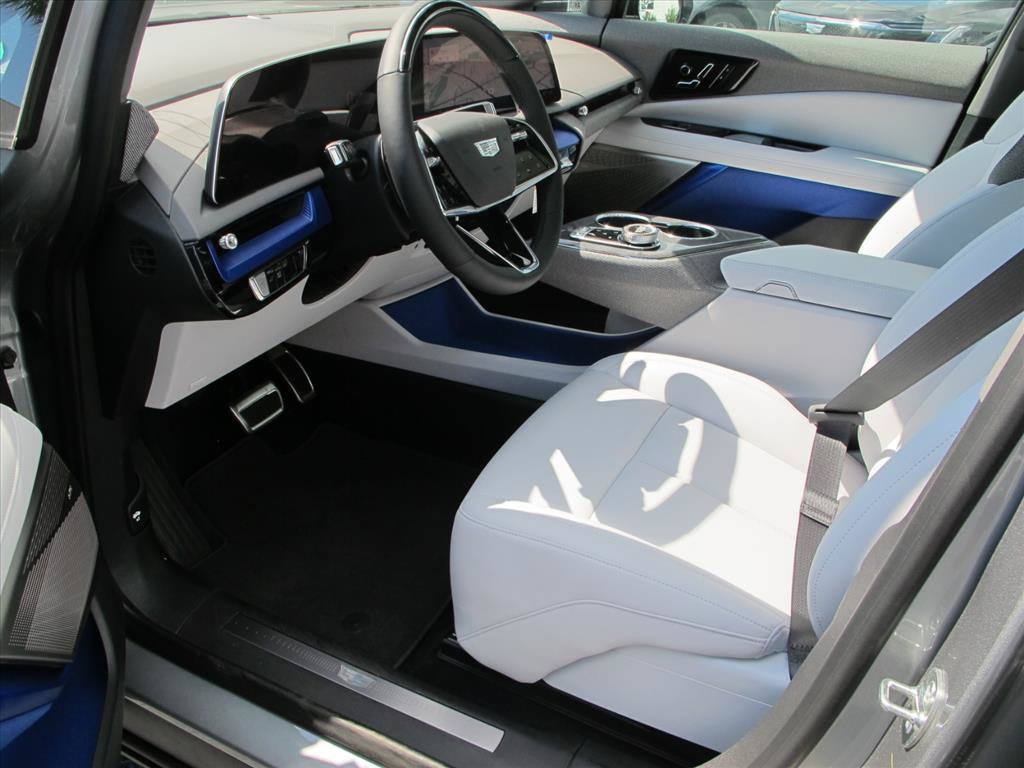 New 2027 Cadillac Optiq Sport RWD image 12