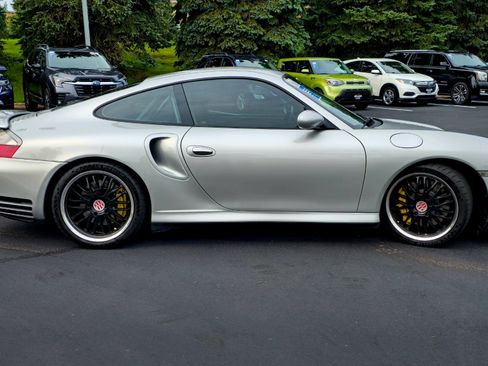 Used 2001 Porsche 911 Turbo AWD/4WD image 2